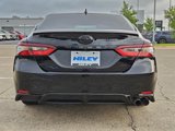 Used 2024 Toyota Camry SE image 4