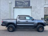 Used 2020 Toyota Tacoma TRD Off-Road w/ Technology Package image 2