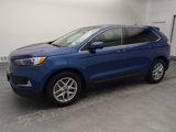 Used 2023 Ford Edge SEL image 2
