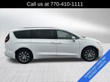 Certified 2024 Chrysler Pacifica Pinnacle image 4