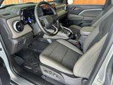 Used 2024 Chevrolet Colorado ZR2 w/ Technology Package image 2