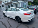 Used 2016 Ford Fusion SE image 2