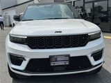 New 2025 Jeep Grand Cherokee Summit image 4
