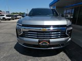 New 2025 Chevrolet Suburban Premier image 5
