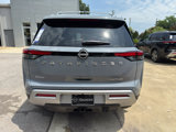 New 2025 Nissan Pathfinder Platinum image 5