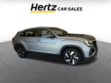 Used 2024 Volkswagen Atlas Cross Sport SE image 2