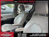 Used 2017 Chrysler Pacifica Touring-L Plus image 6