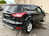 Used 2015 Ford Escape SE image 3