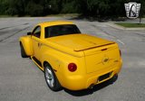 Used 2005 Chevrolet SSR w/ Preferred Equipment Group image 3