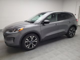 Used 2022 Ford Escape SE w/ SE Sport Appearance Package image 2