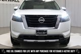 New 2025 Nissan Pathfinder Platinum image 2