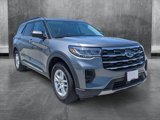 Used 2025 Ford Explorer Active image 3