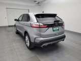 Used 2022 Ford Edge Titanium image 5