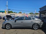 Used 2023 Hyundai Sonata SEL image 2