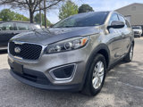 Used 2017 Kia Sorento L image 2