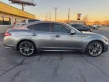 Used 2019 INFINITI Q70 Luxe image 2