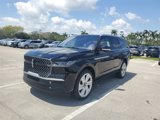 New 2025 Lincoln Navigator Reserve image 2