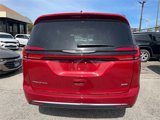 New 2025 Chrysler Pacifica Select image 5