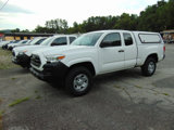 Used 2018 Toyota Tacoma SR5 image 2