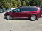 Used 2017 Chrysler Pacifica Touring-L image 4