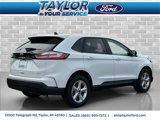 Used 2024 Ford Edge SE image 3