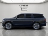 New 2025 Lincoln Navigator Reserve image 3