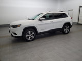 Used 2019 Jeep Cherokee Limited image 2