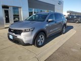 Used 2023 Kia Sorento LX image 1