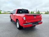 Used 2023 Nissan Titan SV w/ SV Convenience Package image 3