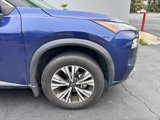 Used 2023 Nissan Rogue SV image 2
