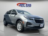 Used 2023 Chevrolet Equinox LS w/ LS Convenience Package image 2