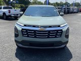 New 2026 Chevrolet Equinox LT image 2
