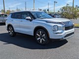 New 2025 Mitsubishi Outlander SE image 3