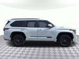 Used 2024 Toyota Sequoia Platinum image 2