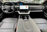 New 2025 Ford Expedition Active image 5