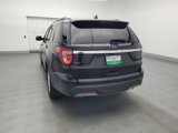 Used 2019 Ford Explorer XLT image 6