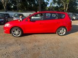 Used 2010 Hyundai Elantra SE image 2