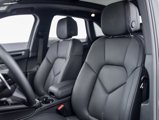 Used 2024 Porsche Macan image 5