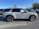New 2025 Nissan Pathfinder Platinum image 2