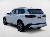 Used 2024 BMW X5 xDrive50e image 3