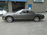 Used 2003 Ford Thunderbird image 2