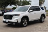 New 2025 Honda Pilot EX-L image 3