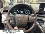 Used 2025 Toyota Sienna LE w/ LE Plus Package image 3
