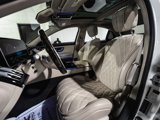 Used 2022 Mercedes-Benz S 580 4MATIC Sedan w/ AMG Line Package image 2