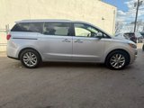 Used 2019 Kia Sedona EX image 4