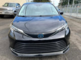 Used 2021 Toyota Sienna XLE image 2