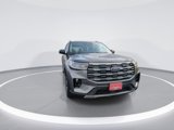 Used 2025 Ford Explorer Active w/ Active Comfort Package image 3