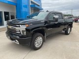 Used 2022 Chevrolet Silverado 3500 High Country w/ Z71 Off-Road Package image 2
