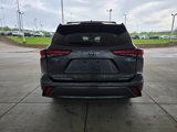 Used 2021 Toyota Highlander Limited image 5