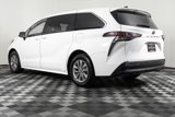 Used 2023 Toyota Sienna LE image 4